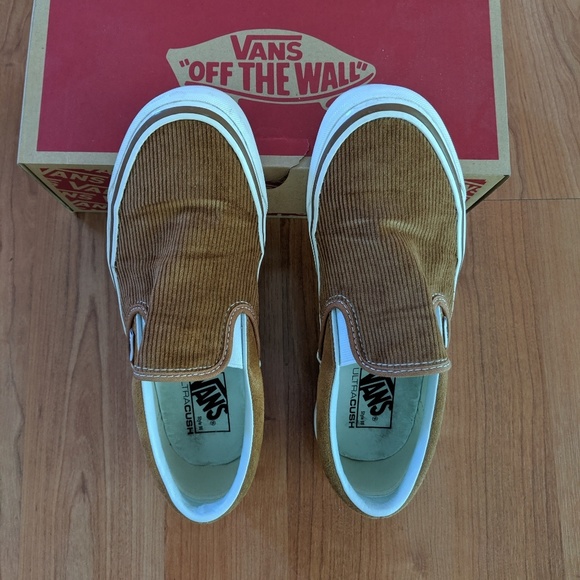 Vans Shoes - Vans Classic Courduroy Slip Ons Vans Shoes - Vans Classic Courduroy Slip Ons